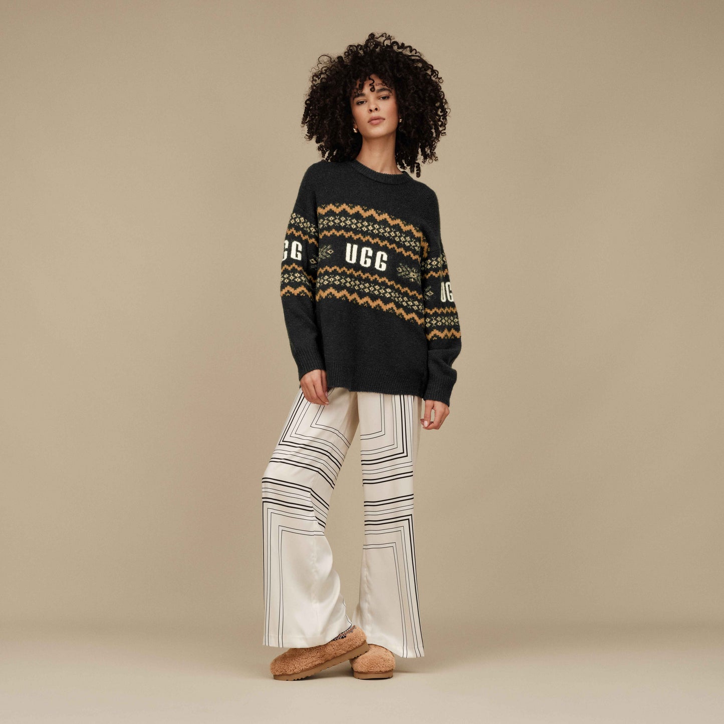 UGG® Women’s Tasman Maxi Curly Chestnut