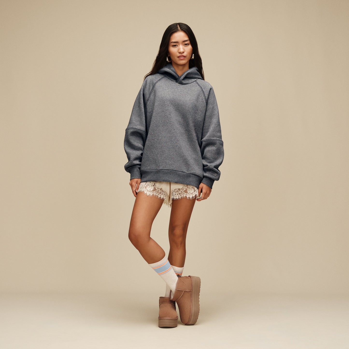 UGG® Women’s Classic Hoodie Grey Heather