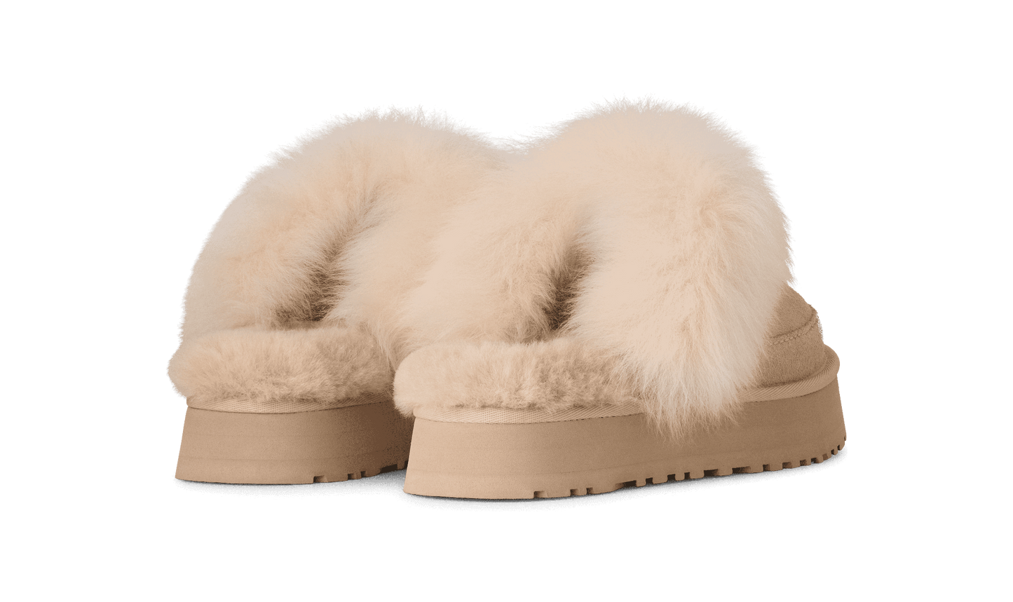 UGG® Women’s Disquette Chalet Sandcastle