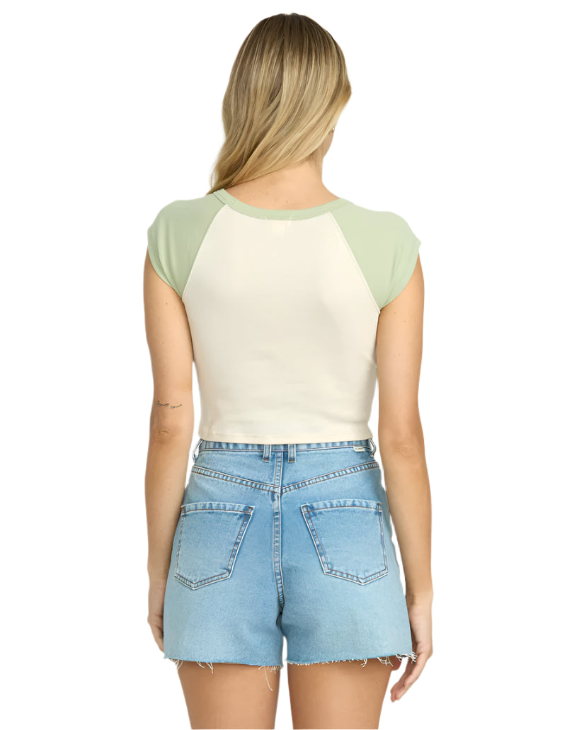 Billabong Women's Paradise Raglan SS Tee