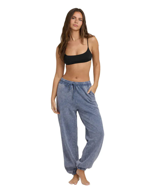 Billabong Women's Saltwashed Flc Jogger Sunbleached