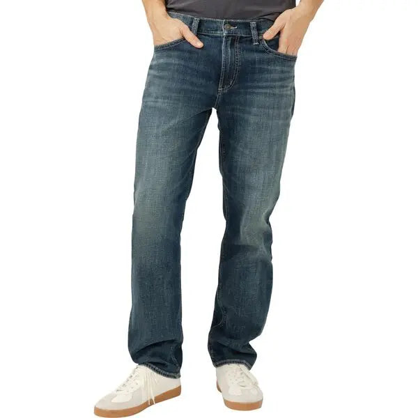 Silver Men's Eddie Athletic Fit Tapered Leg Jean Sierra