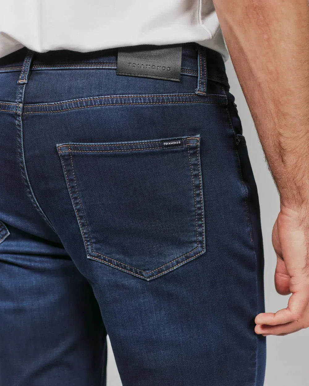 7 Diamonds Men's Generation Straight Fit Denim Ocean - Brekken's