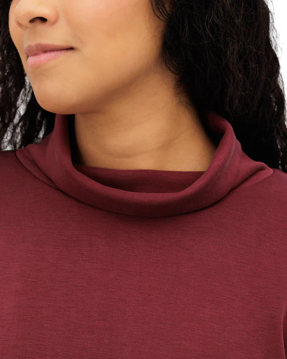 Waggle Women's Funnel Neck Sweatshirt Garnet