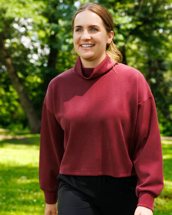 Waggle Women's Funnel Neck Sweatshirt Garnet