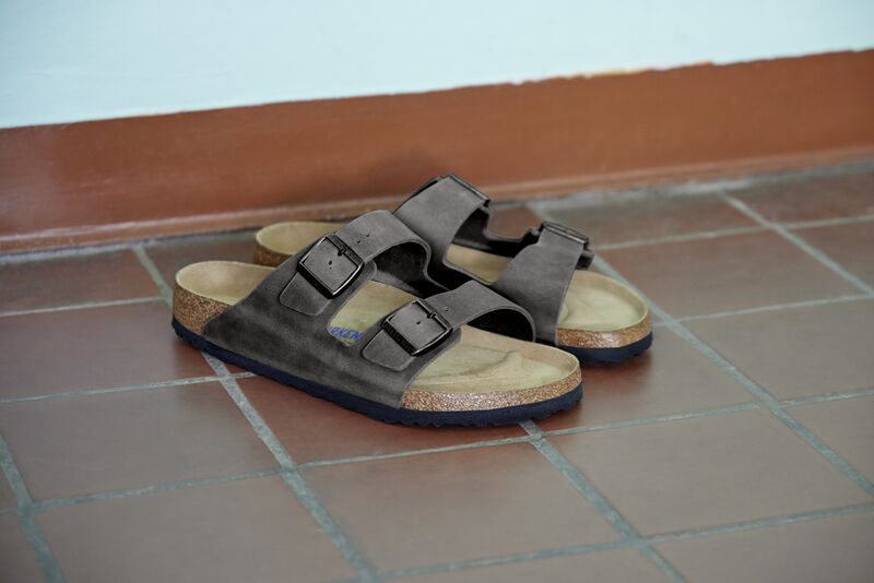 Birkenstock Men's Arizona Soft Foot Bed Oiled Leather Iron