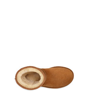 UGG® Women's Classic Short II Chestnut