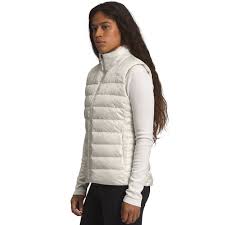 The North Face Women's Aconcagua Vest Gardenia White