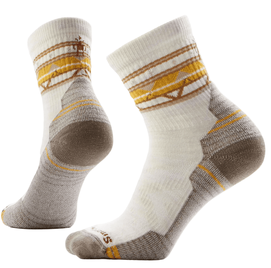 Smartwool Women's Socks Smartwool Women's Hike Light Cushion Zig Zag Valley Mid Crew Socks MOONBEAM