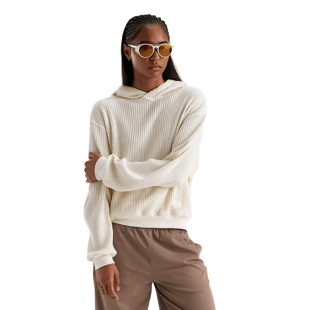 The North Face Women's Apparel > Sweatshirts & Hoodies The North Face Women'S Chabot 2.0 Hoodie White Dune