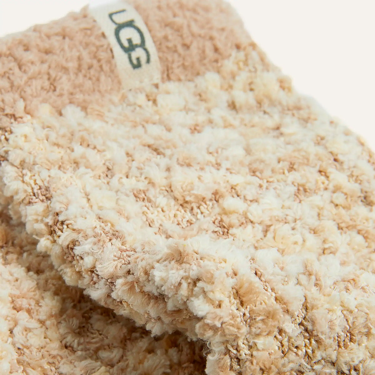 Ugg 194 O/S / CREAM UGG® Women’s Cozy Chenille Sock Cream