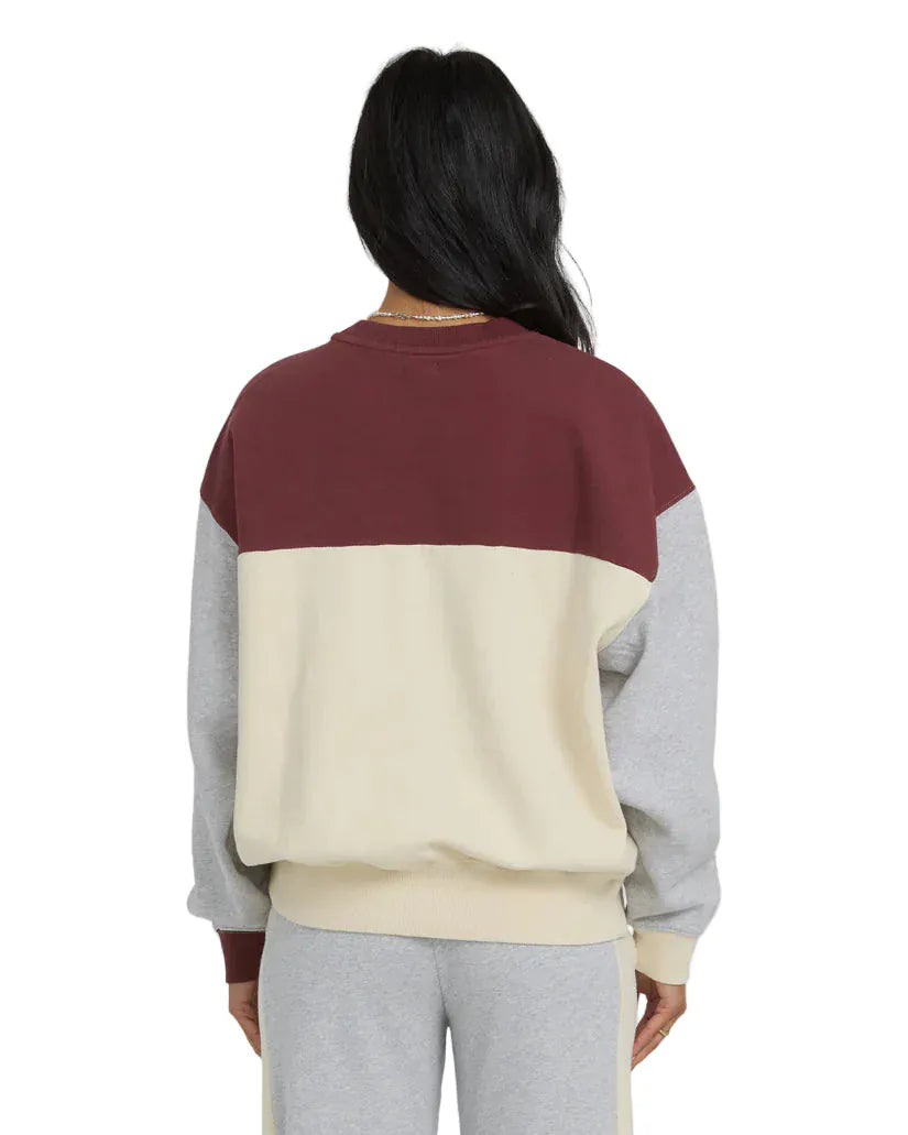 Billabong Women's Get It Kendal Crew Pinot