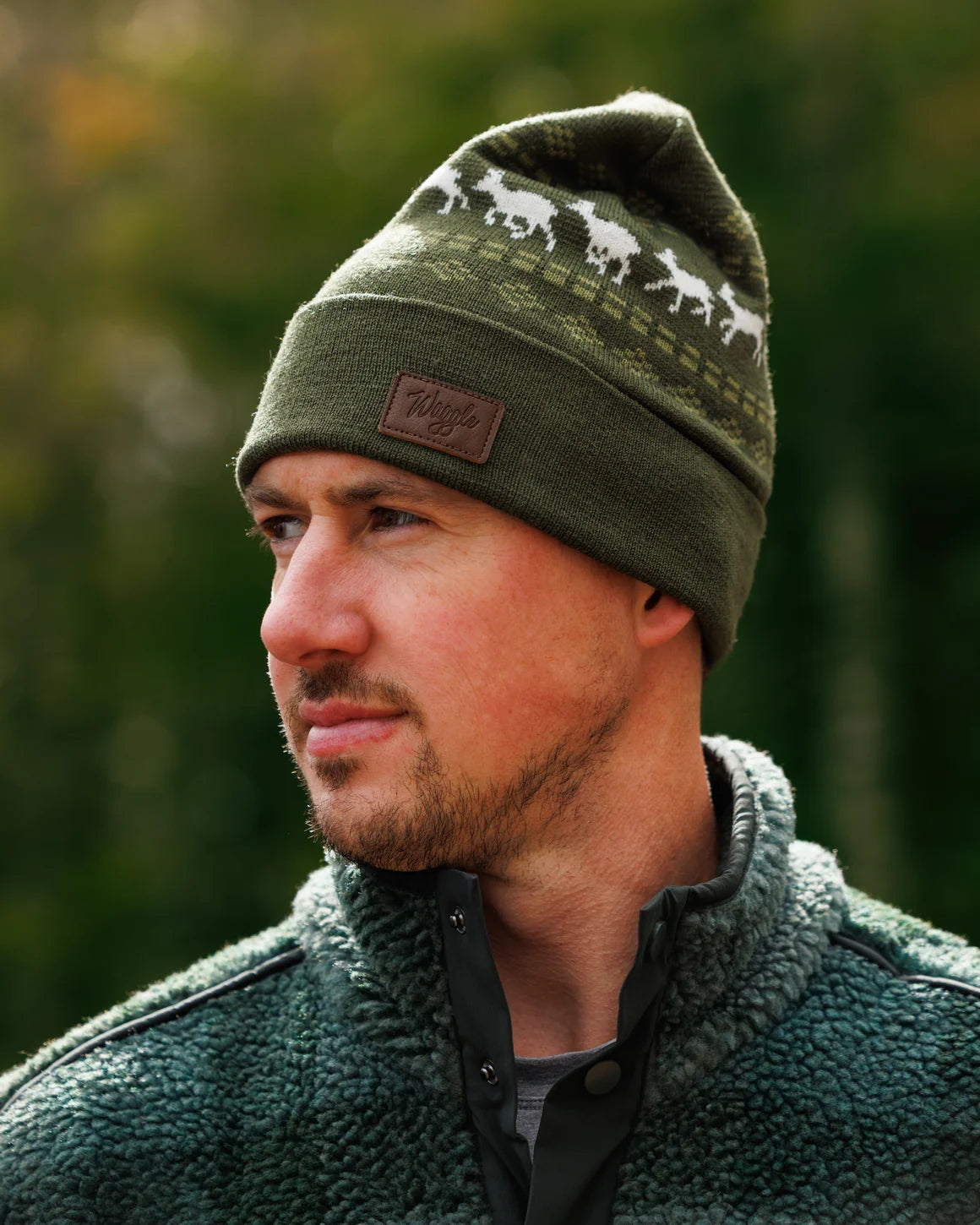 Waggle Beanie Deer Crossing