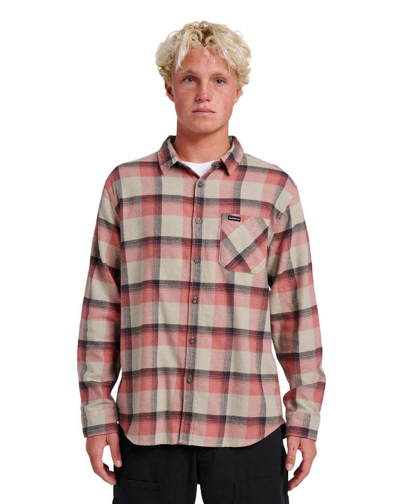 Quiksilver Men's Penmar Check Flannel Seneca Rock