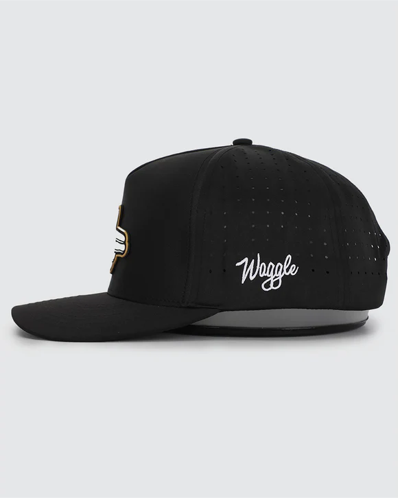 Waggle Shooter SnapBack Hat Black