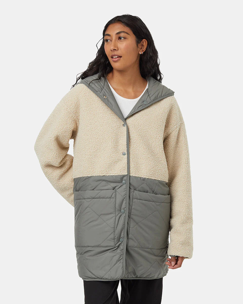 Tentree Women's Recycled Boucle Reversible Long Jacket Mineral/Pale Oak