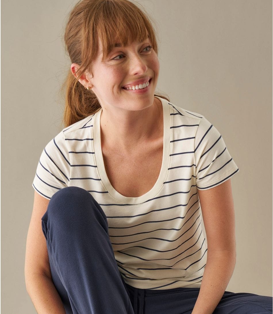 L.L. Bean 181 L.L. Bean Women's Soft Stretch Supima Tee Scoopneck Short Sleeve Stripe Sailcloth/Classic Navy
