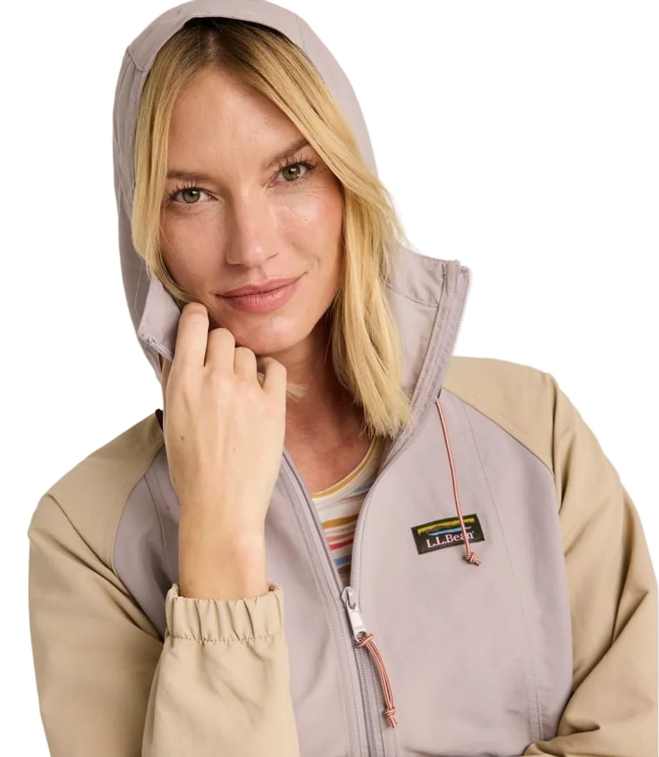 L.L. Bean 189 L.L. Bean Women's Mountain Classic Anorak Multi Color Shore Sand/Faded Redwood