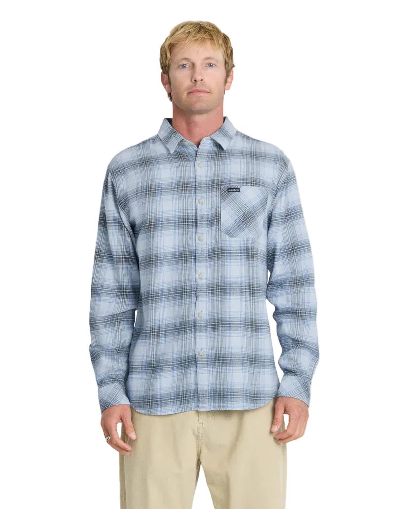 Quiksilver Men’s Apparel > Wovens & Flannels Quiksilver Men's Breakwater Check Flannel Skyway