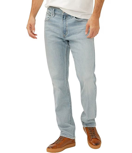 Silver Men’s Apparel > Denim Silver Men’s Machray Athletic Fit Straight Leg Jeans Indigo