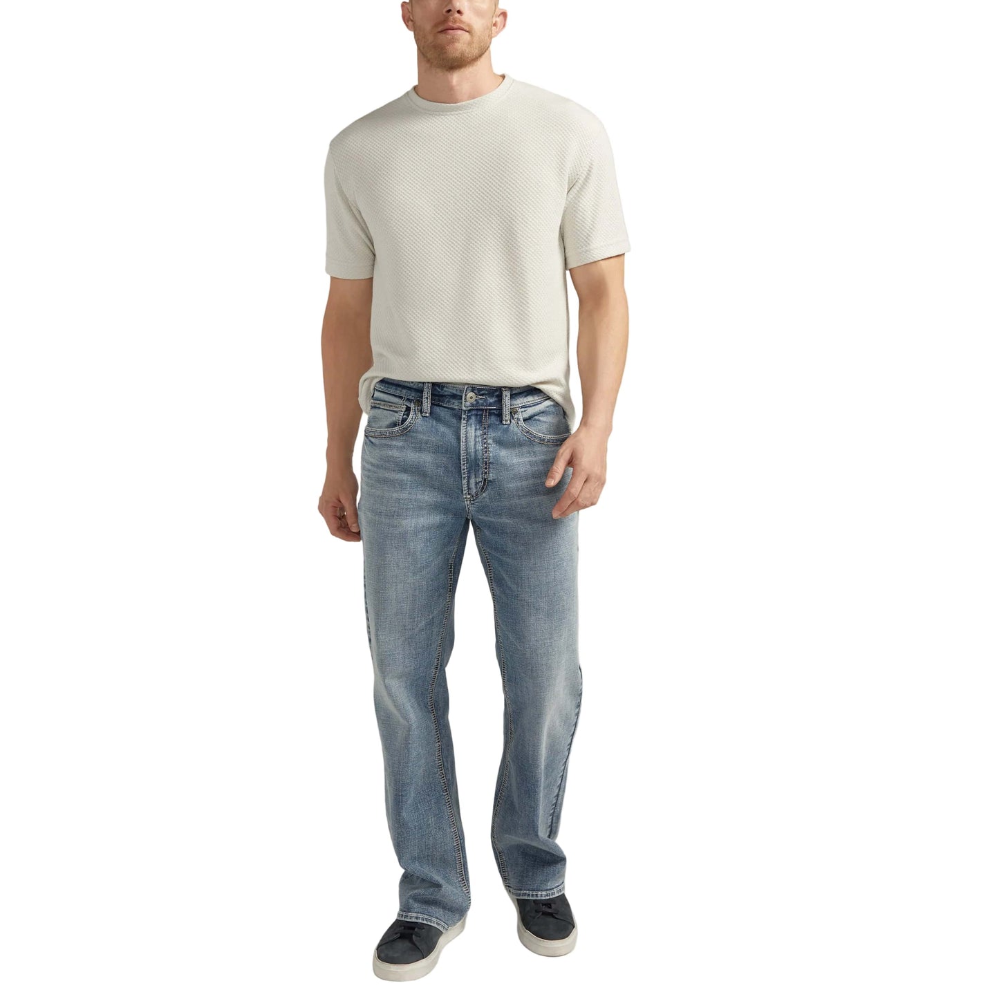 Silver Men’s Apparel > Denim Silver Men Zac Relaxed Fit Straight Leg Jeans M42411SDK241
